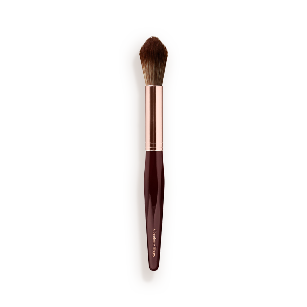 POWDER & SCULPT BRUSH