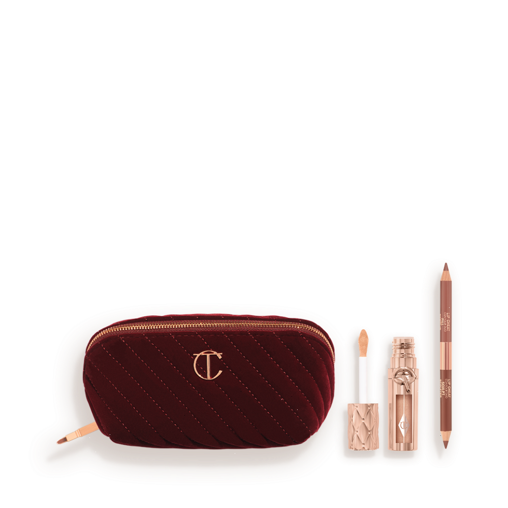 MAKEUP BAG OF LIP SCULPTING SECRETS